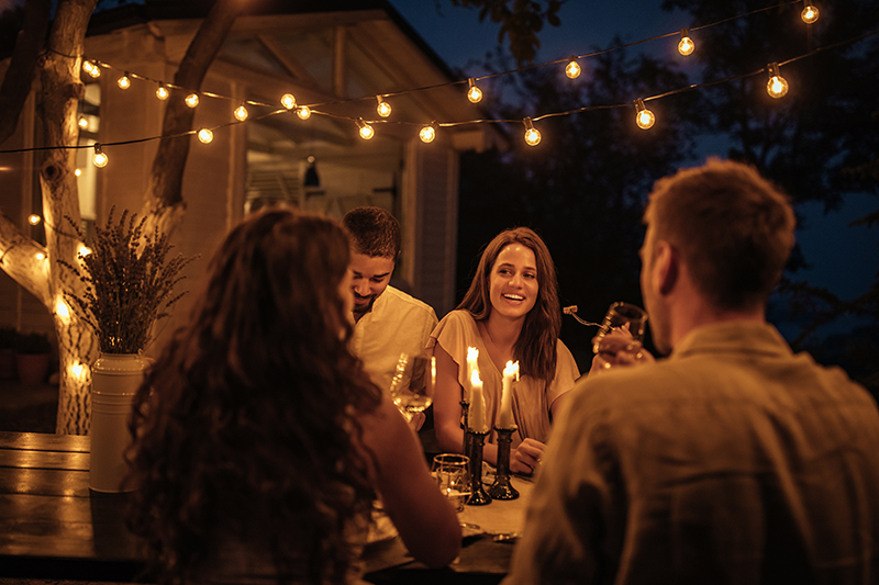 Evenings in Punta Cana are often spent outdoors, where conversation lingers and the night unfolds naturally.

